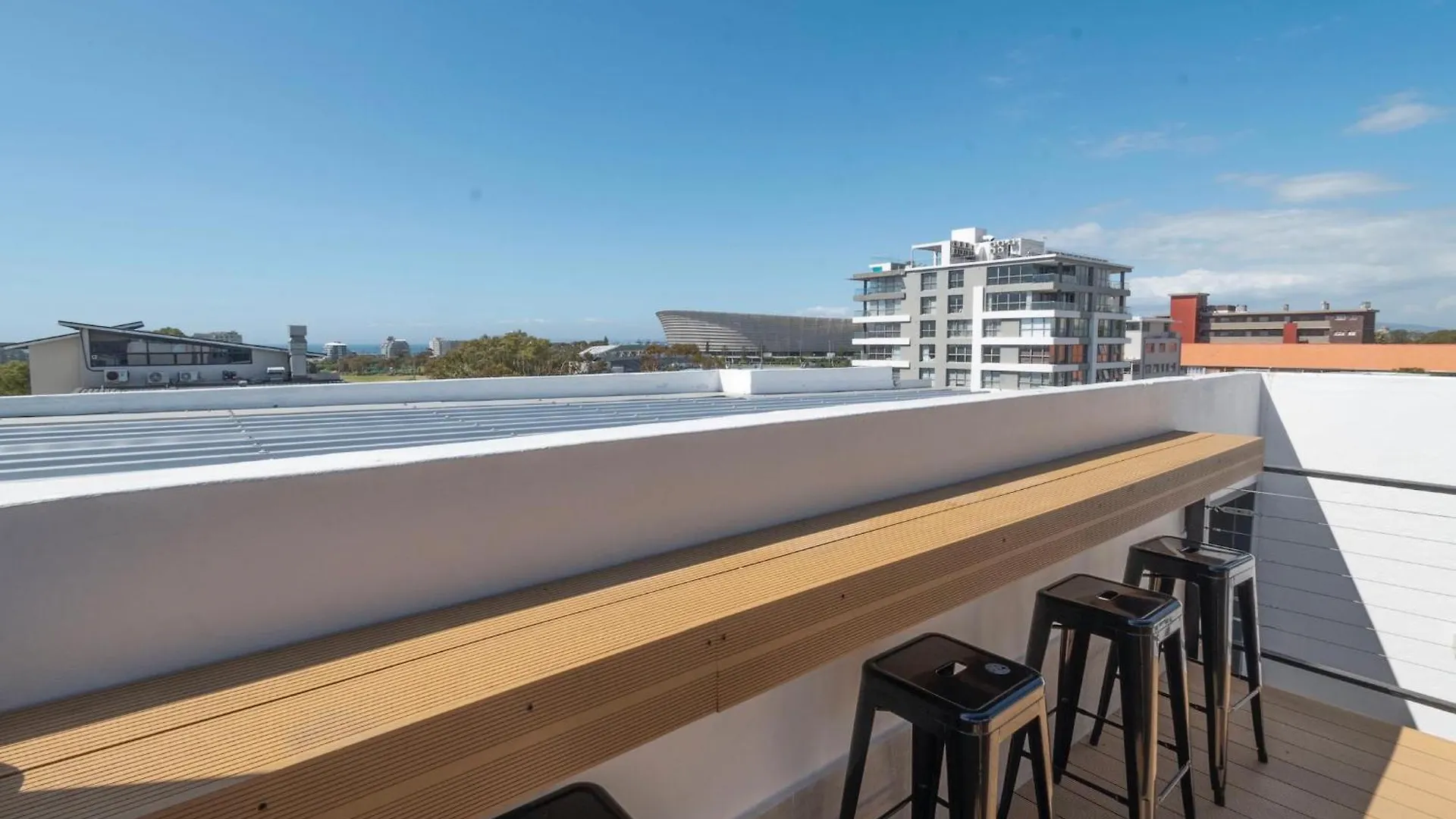 Metropole Green Point -Private Room 2Nd Floor Stay Cape Town Apartment