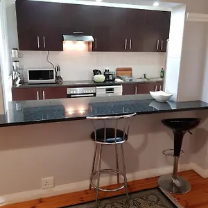 Bramber Court Art-deco Self-catering Cape Town